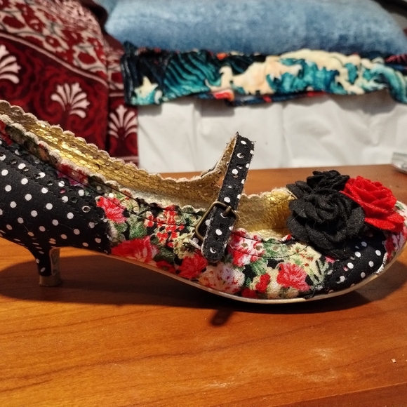 Irregular Choice black & white polka dot heels - Picture 7 of 10